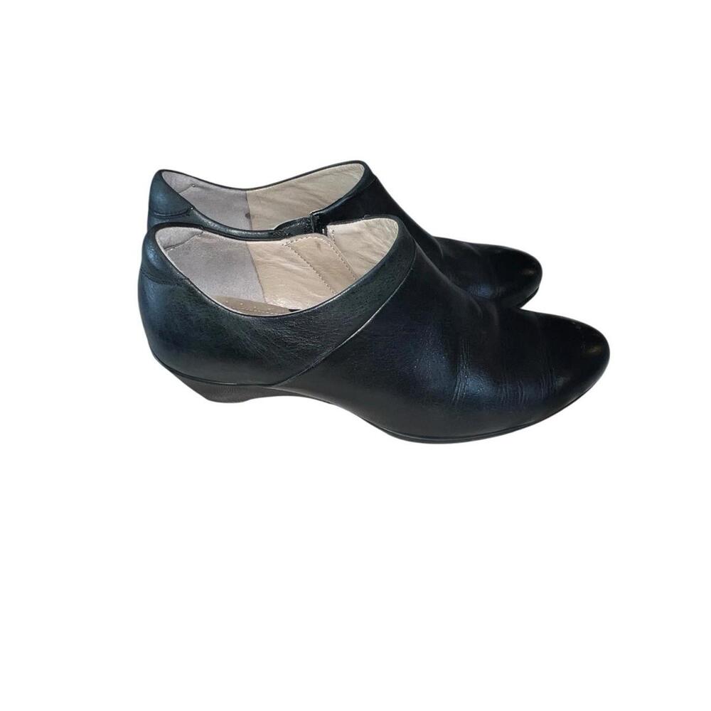 Ecco Black Leather Side Zip Wedge Heel Low Top Boots - Women's Size EU 38/US 7